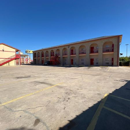 Executive Inn & Suites Lackland Afb San Antonio Exterior foto